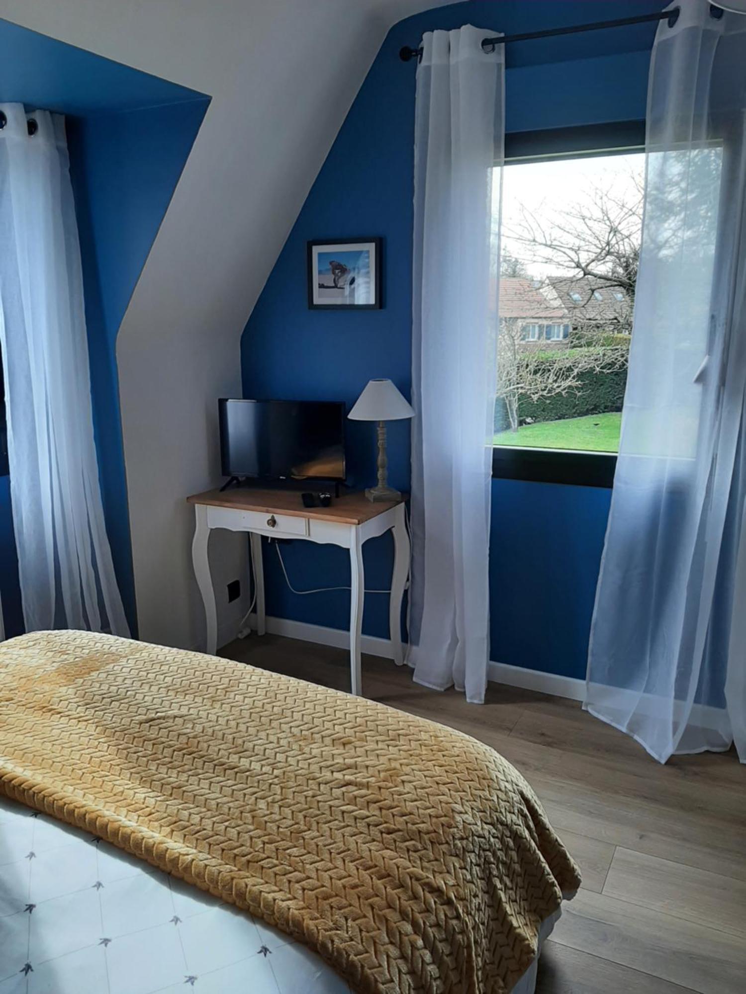 Le Refuge Du Hibou Bed & Breakfast Beaurains Exterior photo